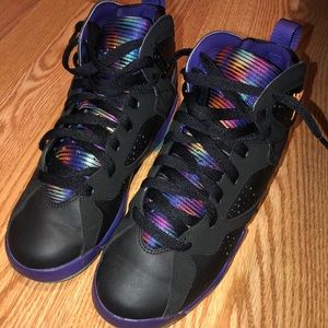 Jordan 7 Lola Bunny / size 6Y